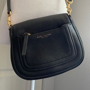 LIKE NEW MARC JACOBS CITY EMPIRE BAG IN BLACK